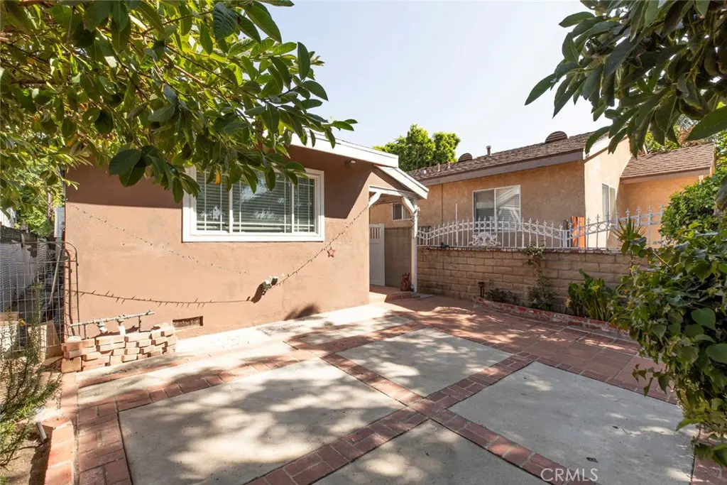 13158 Carl, Pacoima, CA — listing photo 1