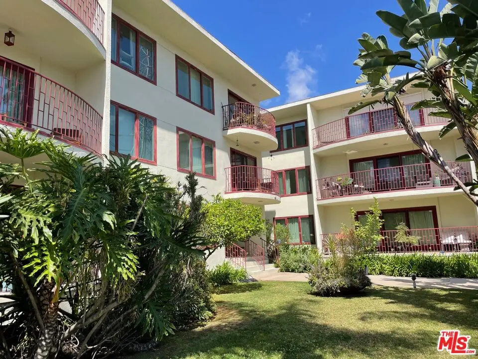 Condominium for sale at 3407 Huxley Street 29, Los Angeles, CA featuring 1 bed and 1 bath