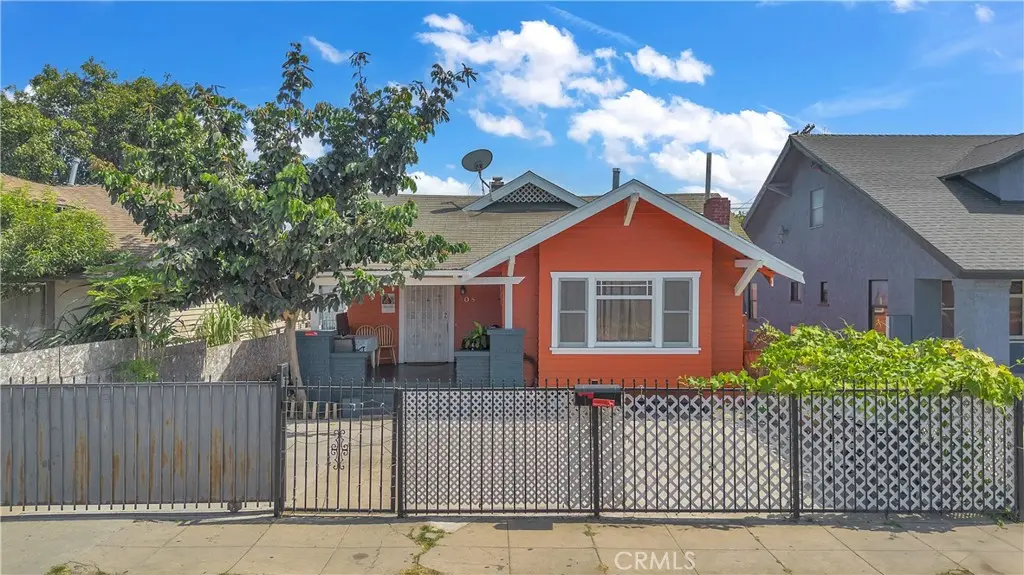 Single Family Residence for sale at 908 W 57th St, Los Angeles, CA featuring 4 beds and 3 baths