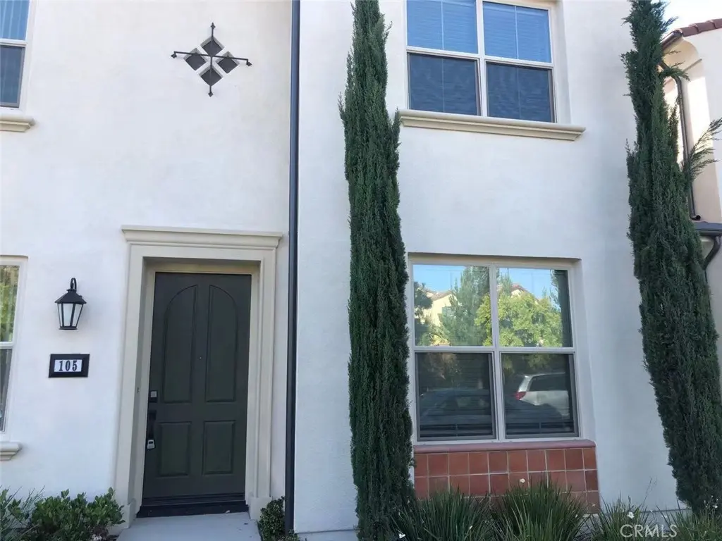 Condominium for rent at 105 Henson, Irvine, CA featuring 4 beds and 3 baths