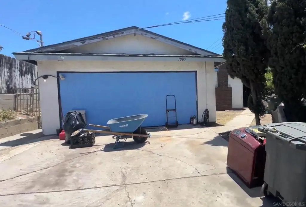 1005 Paraiso Avenue, Spring Valley, CA — listing photo 1