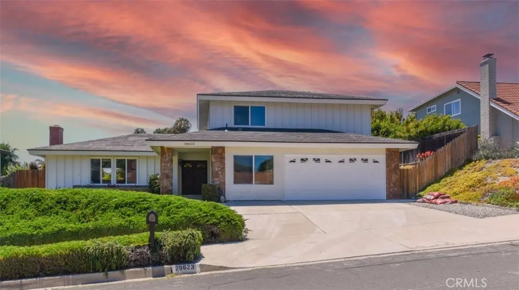 Single Family Residence for sale at 28623 Quailhill, Rancho Palos Verdes, CA featuring 5 beds and 4 baths