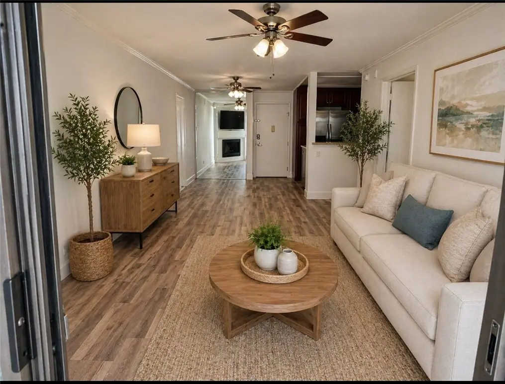 5550 Owensmouth 121, Woodland Hills, CA — listing photo 1
