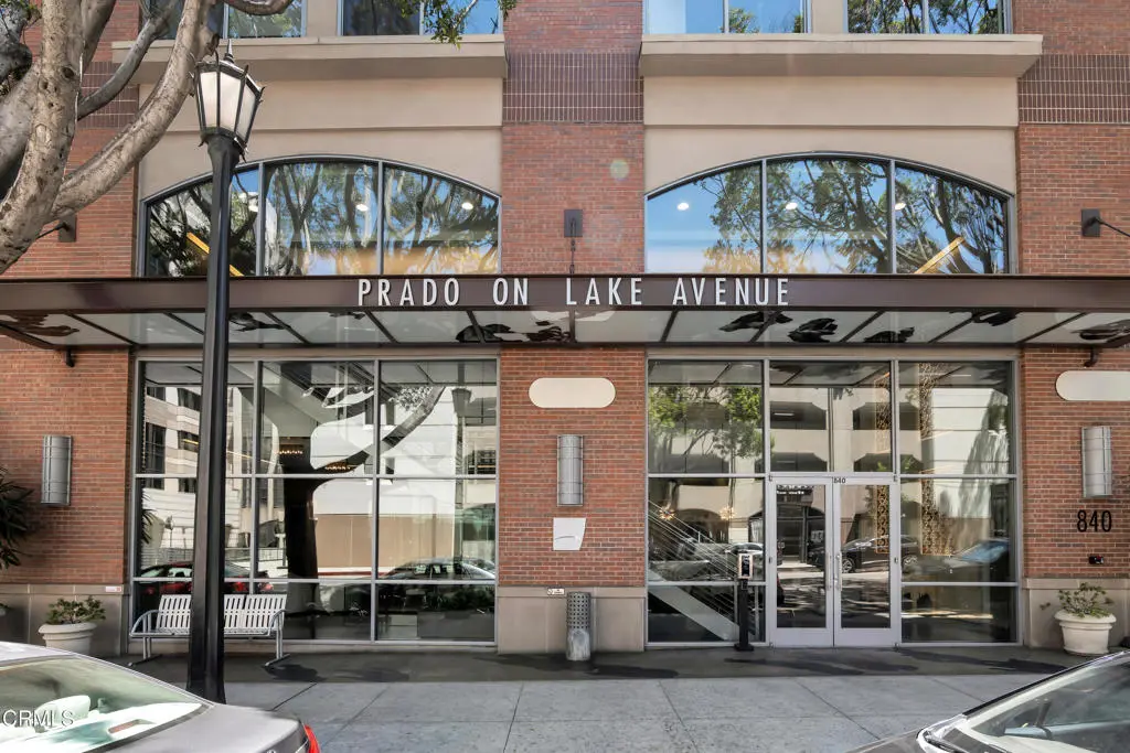 Condominium for sale at 840 E Green Street 329, Pasadena, CA featuring 1 bed and 1 bath