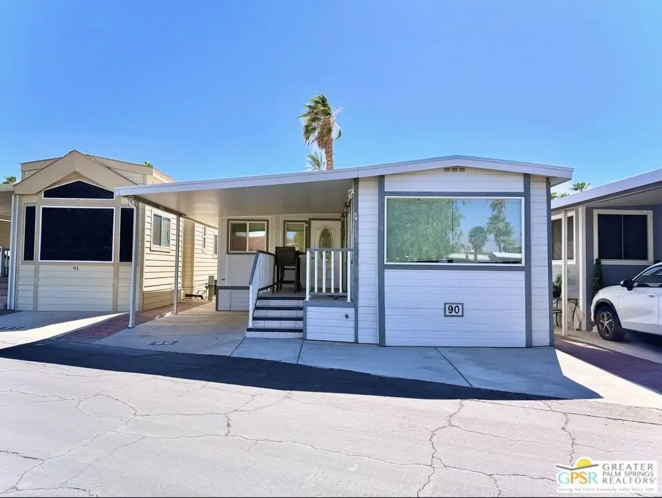 Manufactured In Park for sale at 69801 Ramon Road 90, Cathedral City, CA featuring 2 beds and 1 bath