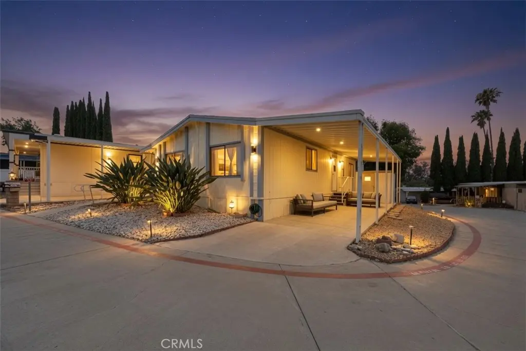 Manufactured In Park for sale at 22111 Newport Avenue 88, Grand Terrace, CA featuring 3 beds and 2 baths
