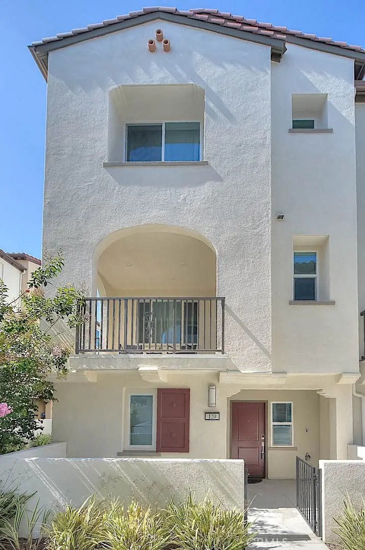 Townhouse for sale at 2750 W 182nd 120, Torrance, CA featuring 3 beds and 4 baths