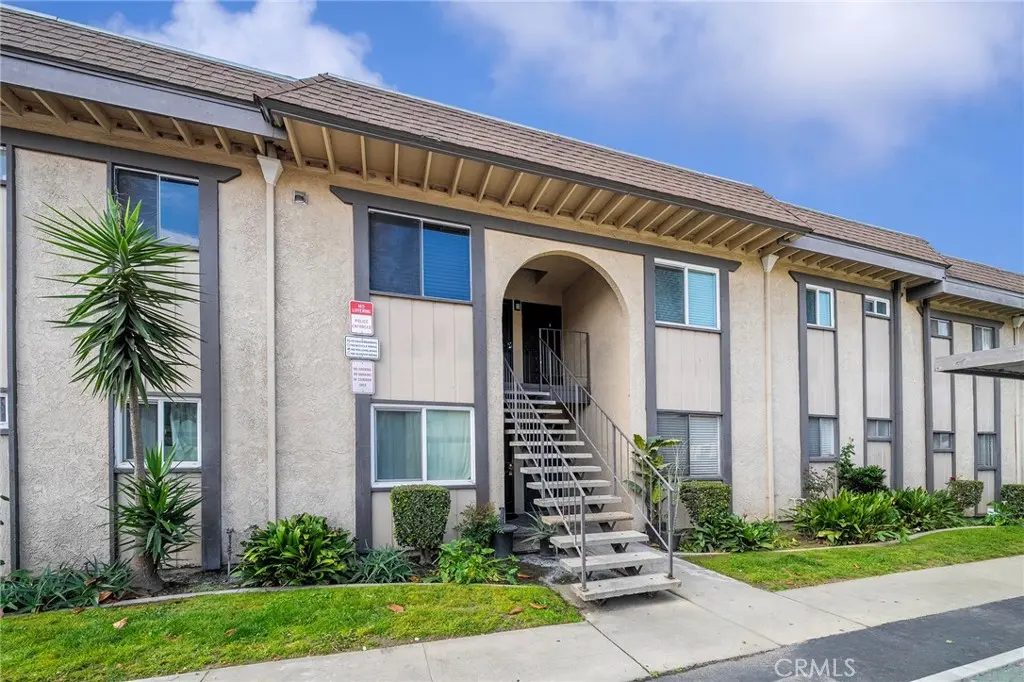 Condominium for rent at 12835 10th Street 41, Chino, CA featuring 1 bed and 1 bath