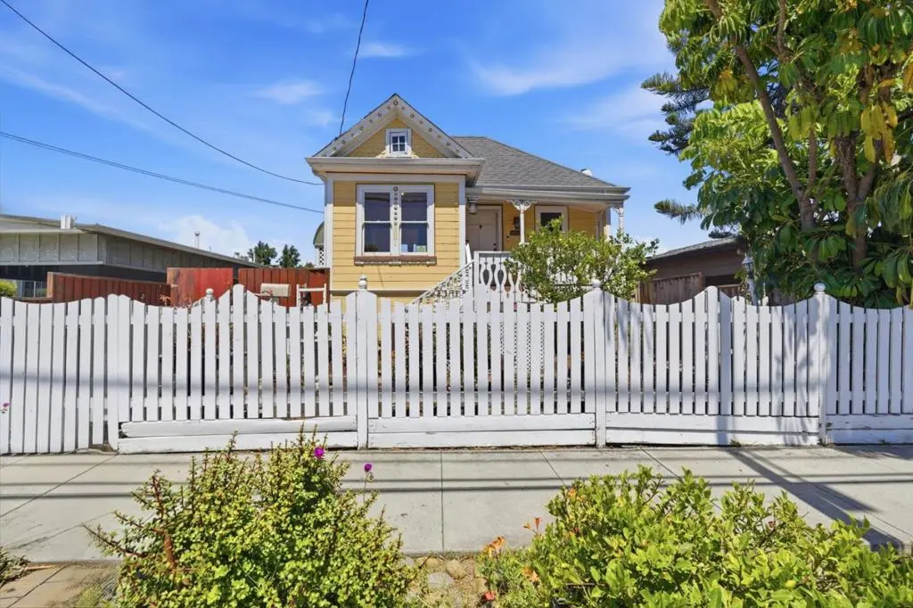 Single Family Residence for sale at 216 N 25th Street, San Jose, CA featuring 4 beds and 2 baths