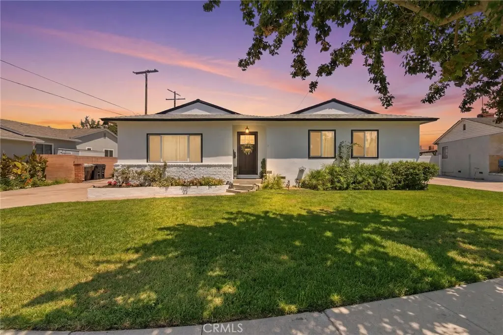 Single Family Residence for sale at 1427 E Hukee, Anaheim, CA featuring 3 beds and 2 baths