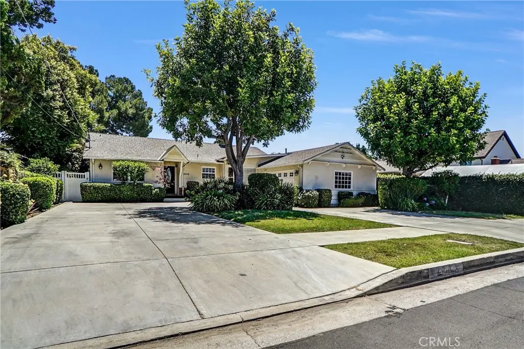 8018 Hatillo, Winnetka, CA — listing photo 1