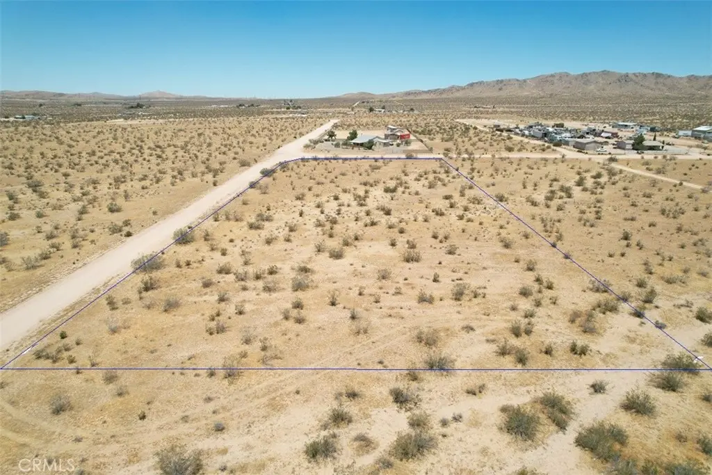 1 Cathedral Drive, Apple Valley, CA — listing photo 1