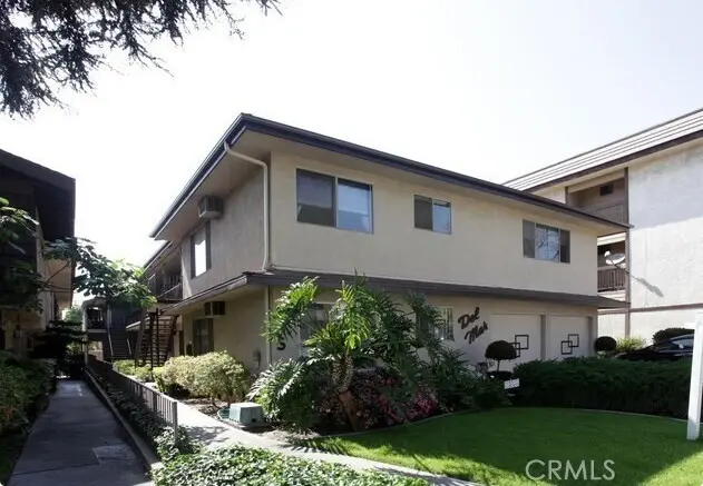 Residential Lease for rent at 335 N Isabel, Glendale, Los Angeles County, CA featuring 1 bed and 1 bath