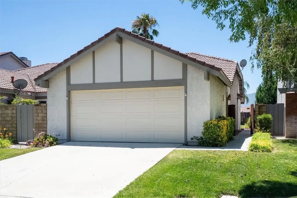 15822 Ada Street, Canyon Country, CA — listing photo 1