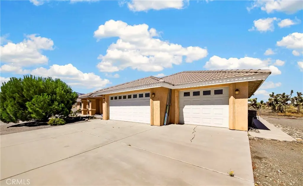10624 Nugget, Phelan, CA — listing photo 1
