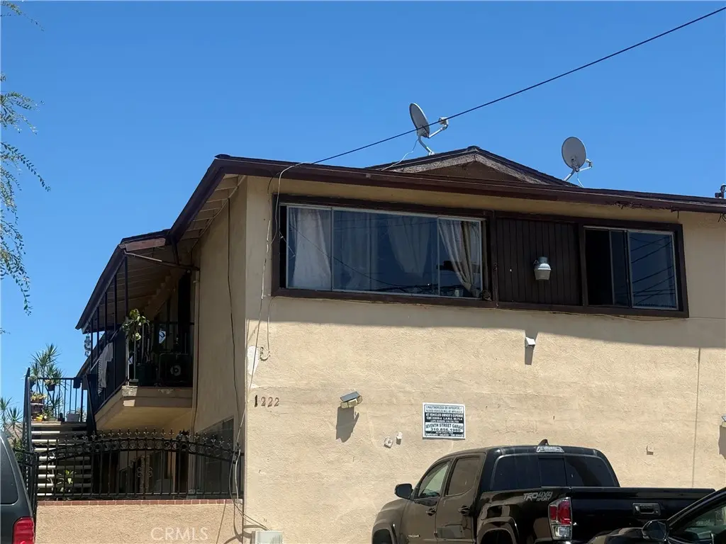 1222 N Park Western, San Pedro, CA — listing photo 1