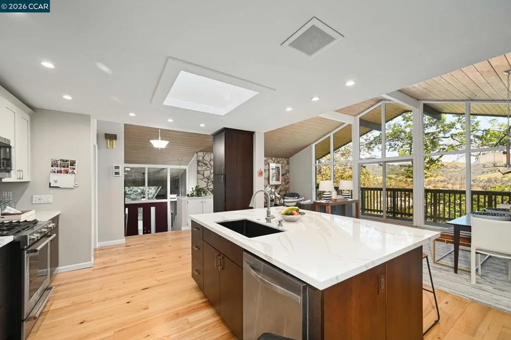 Single Family Residence for sale at 859 Mountain View Dr, Lafayette, CA featuring 4 beds and 3 baths