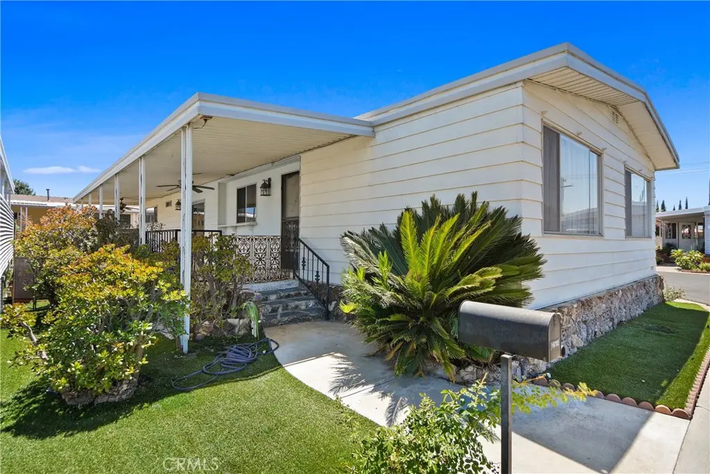 16702 Lake Ridge Way 136, Yorba Linda, CA — listing photo 1
