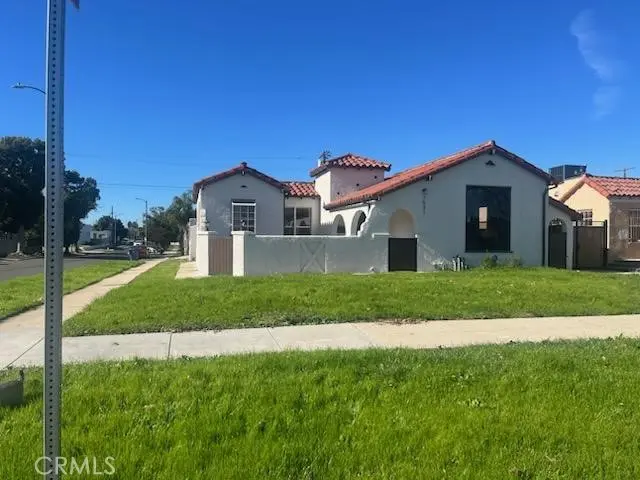 Single Family Residence for sale at 7531 S Denker Avenue, Los Angeles, CA featuring 3 beds and 2 baths