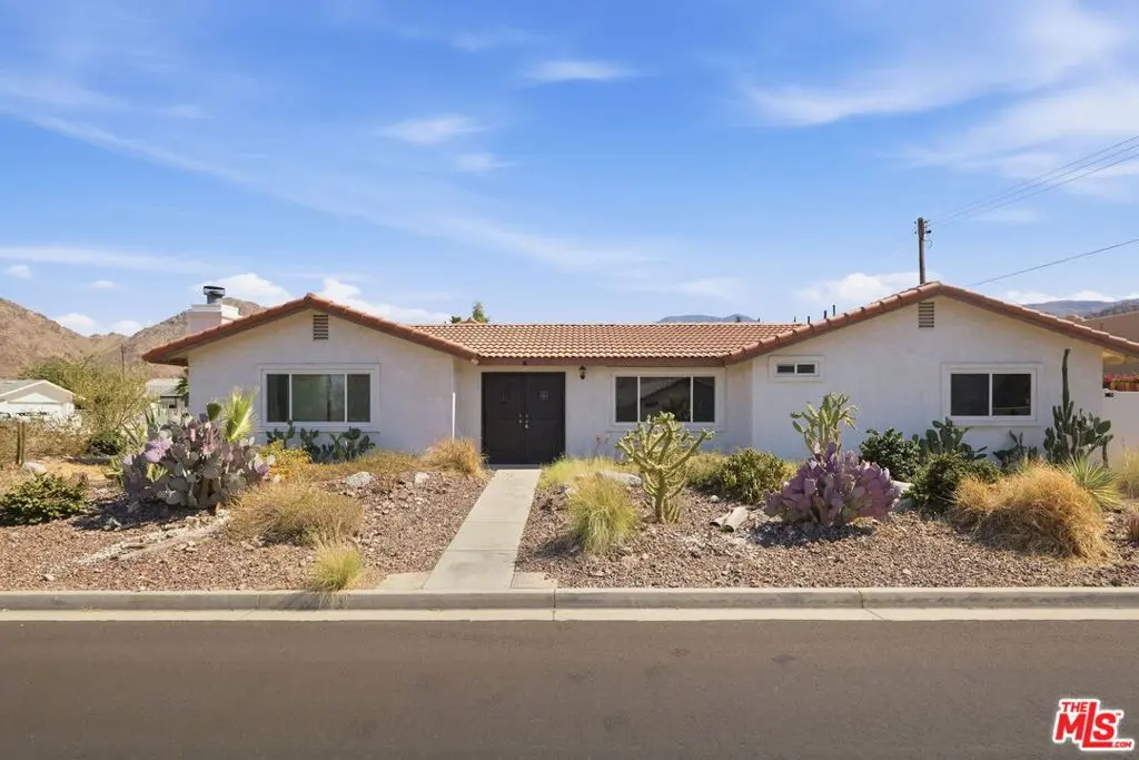 52275 Avenida Vallejo, La Quinta, CA — listing photo 1