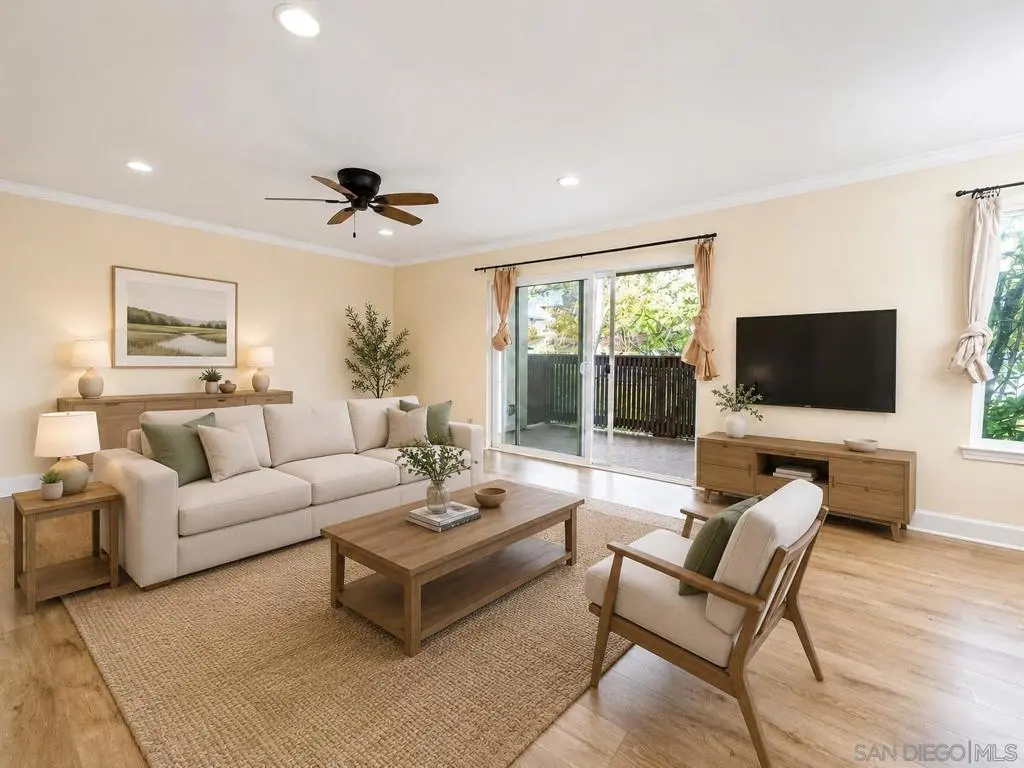 8570 Via Mallorca E, La Jolla, CA — listing photo 1