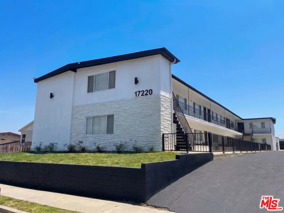 17220 Grevillea Avenue, Lawndale, CA — listing photo 1