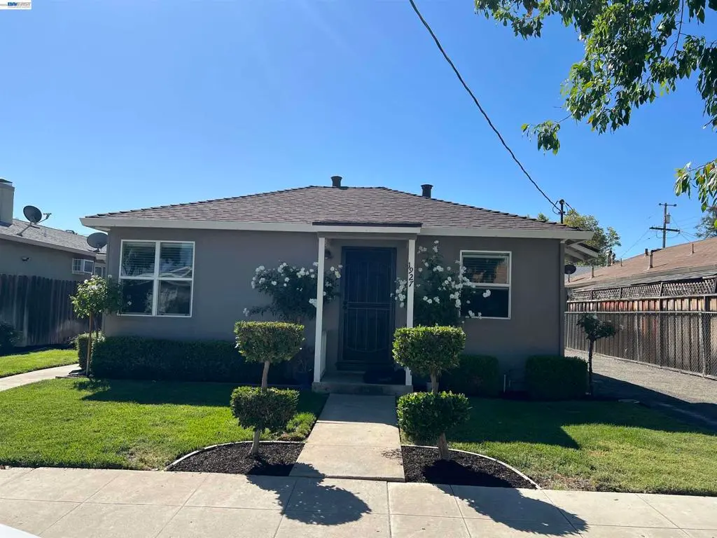 Duplex for sale at 1927 Park St, Livermore, CA