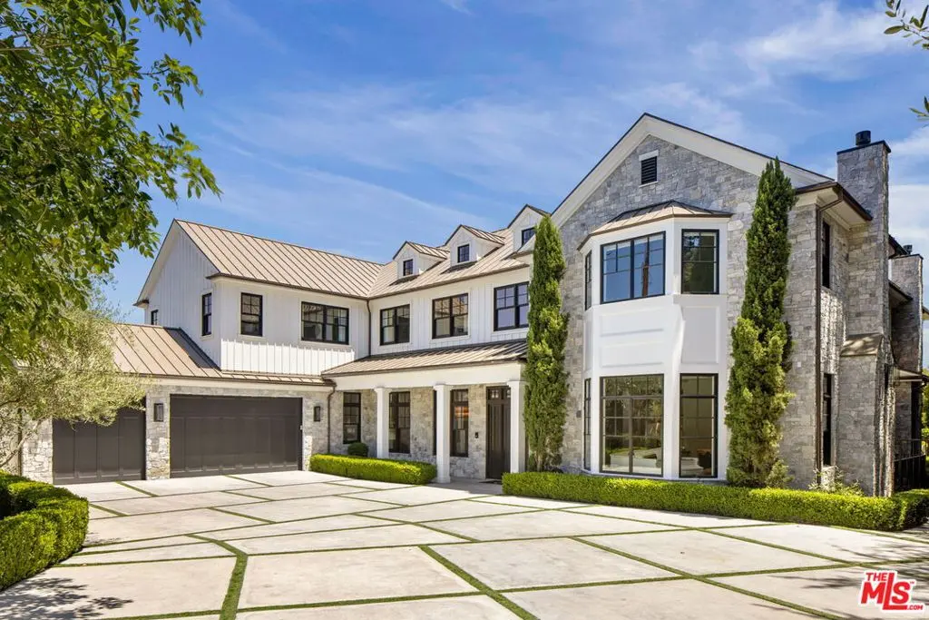 Single Family Residence for sale at 22 Oakmont Drive, Los Angeles, CA featuring 8 beds and 11 baths