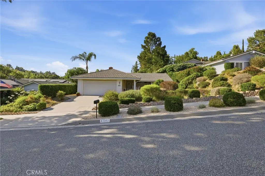 Single Family Residence for sale at 27383 Oak Summit, Agoura Hills, CA featuring 3 beds and 2 baths