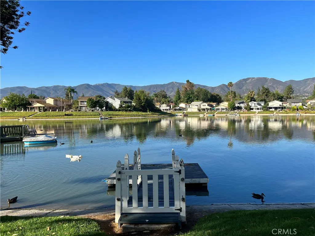 1464 Camelot Drive, Corona, CA — listing photo 1