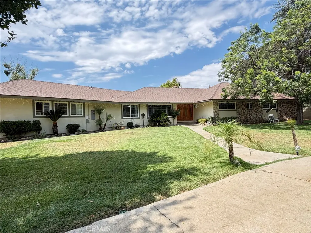 9359 Avenida San Timoteo, Beaumont, CA — listing photo 1