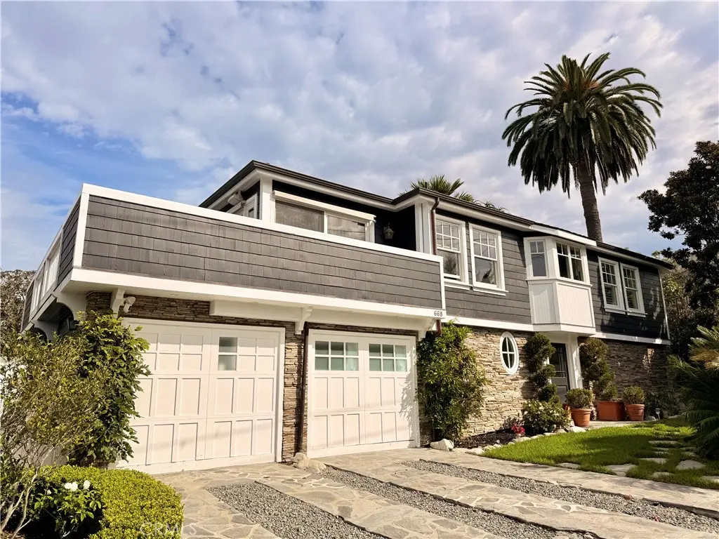 Single Family Residence for rent at 668 Anita Street, Laguna Beach, CA featuring 4 beds and 3 baths
