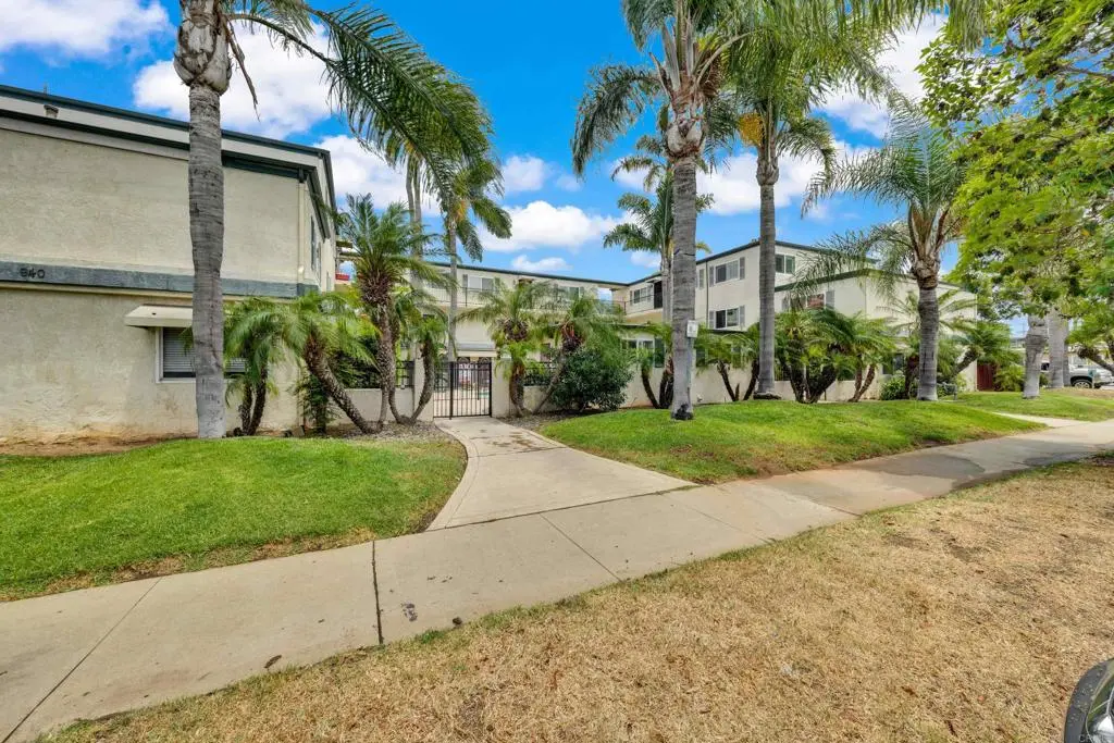 940 Calla Avenue 12, Imperial Beach, CA — listing photo 1