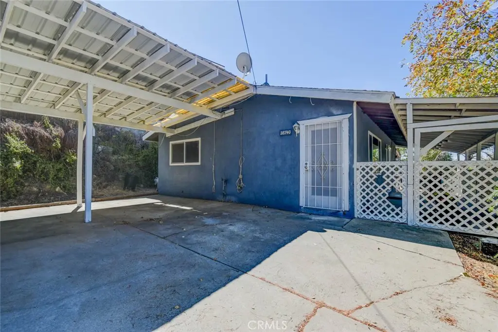 Single Family Residence for sale at 28740 SE Williams Drive, Menifee, CA featuring 2 beds and 1 bath