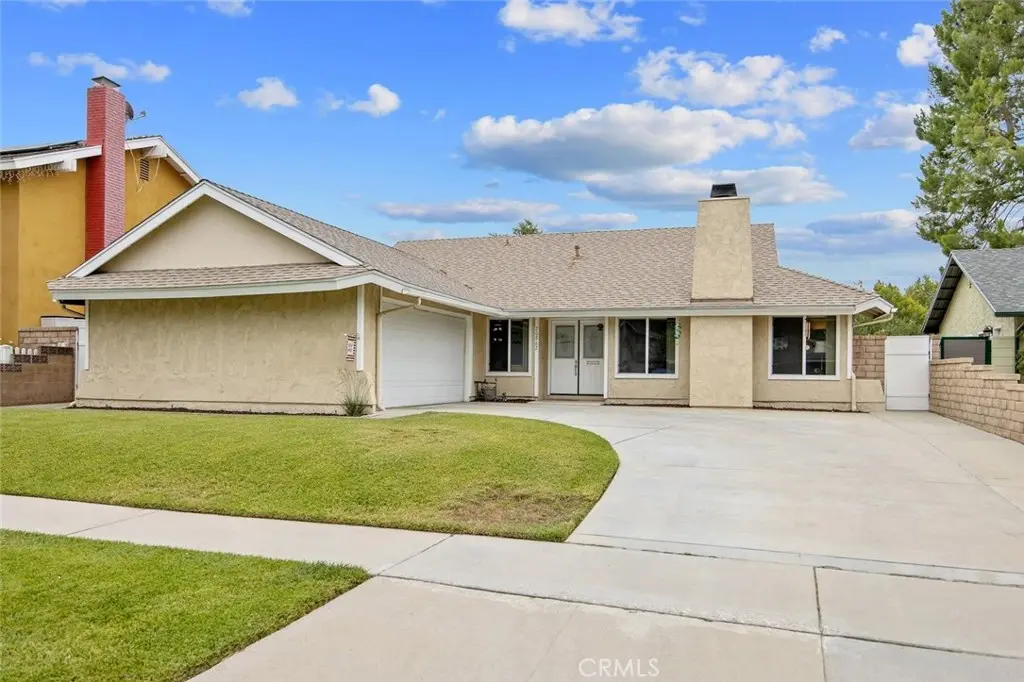 20862 Alaminos Drive, Saugus, CA — listing photo 1