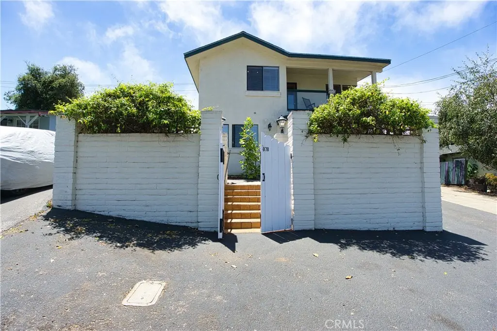 Single Family Residence for rent at 978 Balboa, Morro Bay, CA featuring 3 beds and 2 baths