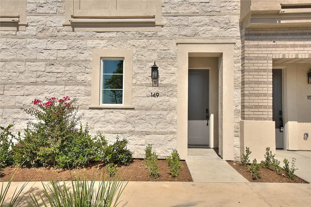 Condominium for rent at 149 N 1st Avenue, Upland, CA featuring 3 beds and 3 baths