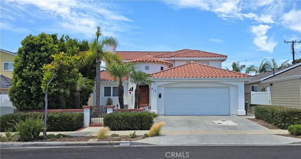 Single Family Residence for rent at 417 BERYL COVE Way, Seal Beach, CA featuring 5 beds and 4 baths