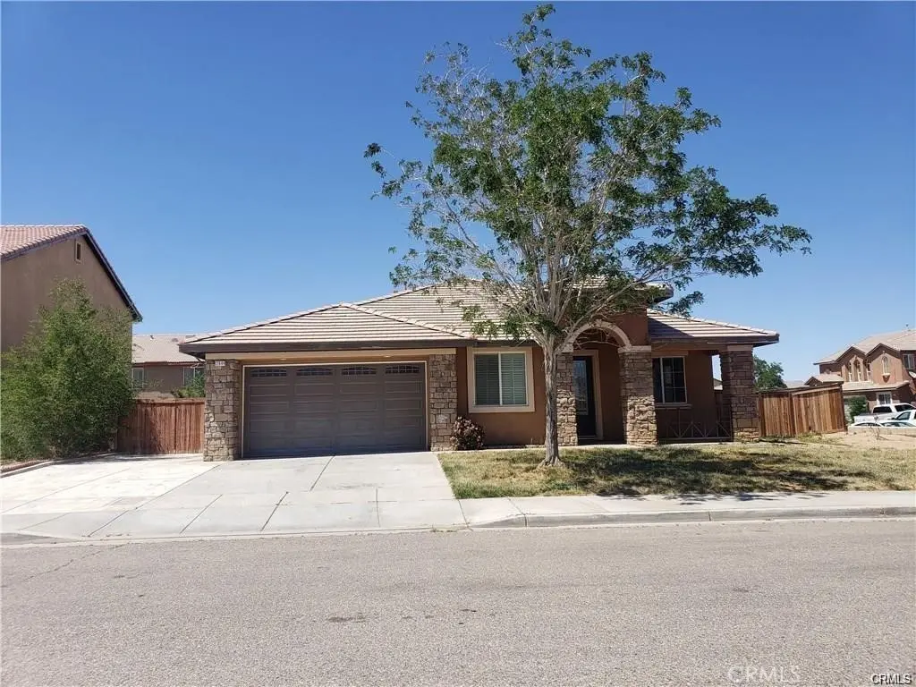 Single Family Residence for rent at 12644 Madrona St, Victorville, CA featuring 4 beds and 2 baths