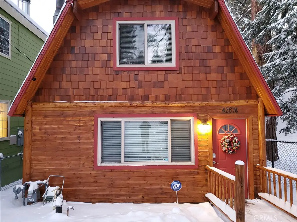 Cabin for rent at 42674 Cedar, Big Bear Lake, CA featuring 2 beds and 1 bath