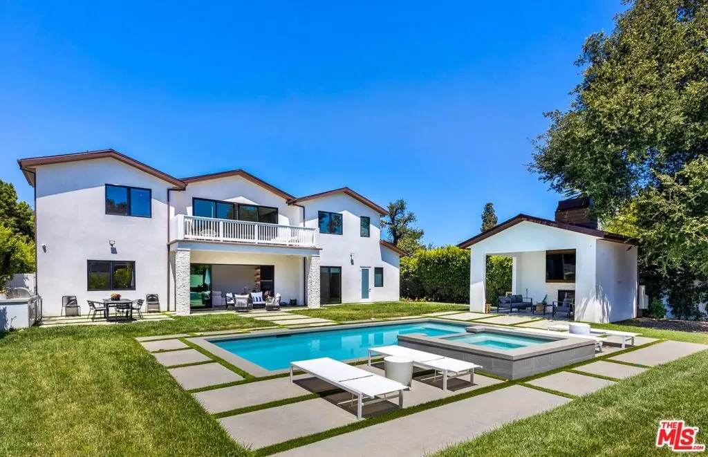 17361 W Amina Place, Encino, CA — listing photo 1