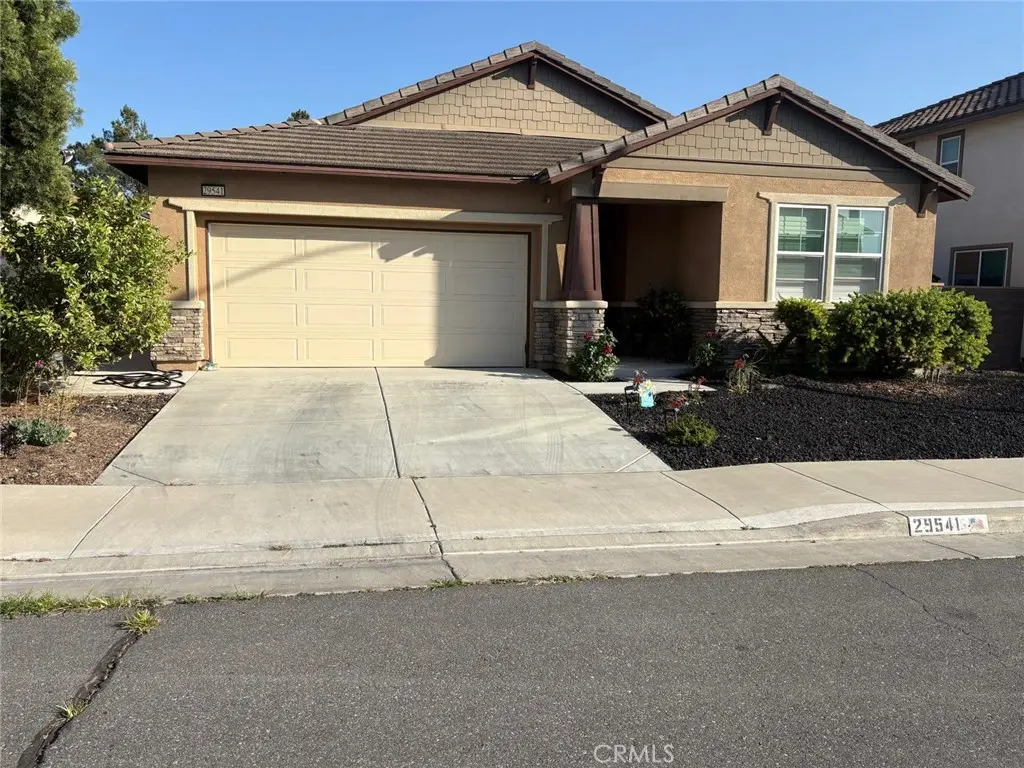 Single Family Residence for sale at 29541 Mascot, Lake Elsinore, CA featuring 3 beds and 2 baths