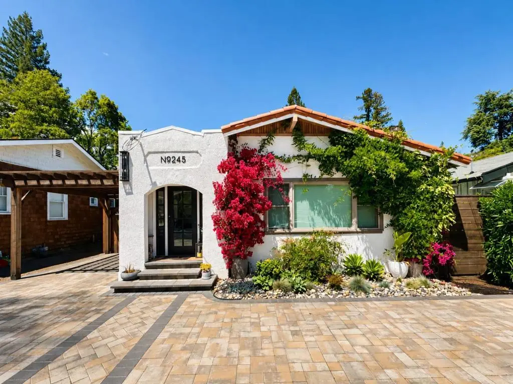 Single Family Residence for sale at 245 Los Gatos Boulevard, Los Gatos, CA featuring 3 beds and 2 baths