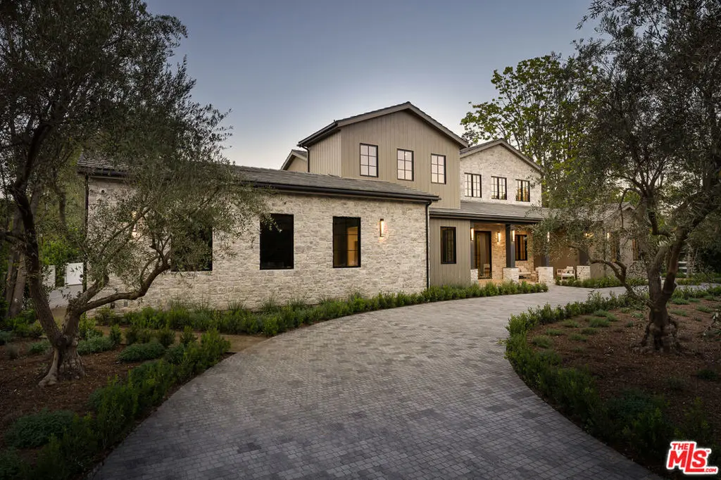 Single Family Residence for sale at 23615 Long Valley Road, Hidden Hills, CA featuring 8 beds and 10 baths