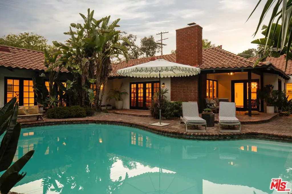 Single Family Residence for sale at 2630 Laurel Pass / Bypass, Los Angeles, CA featuring 4 beds and 4 baths