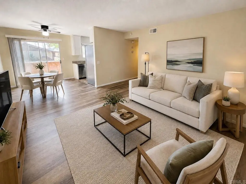 Condominium for sale at 502 Calle Montecito 18, Oceanside, CA featuring 2 beds and 2 baths