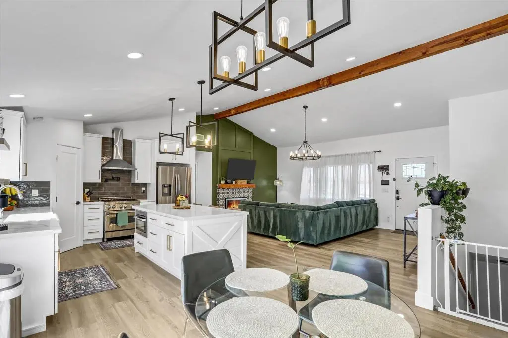 Single Family Residence for sale at 9861 Bon Vue Drive, El Cajon, CA featuring 5 beds and 3 baths