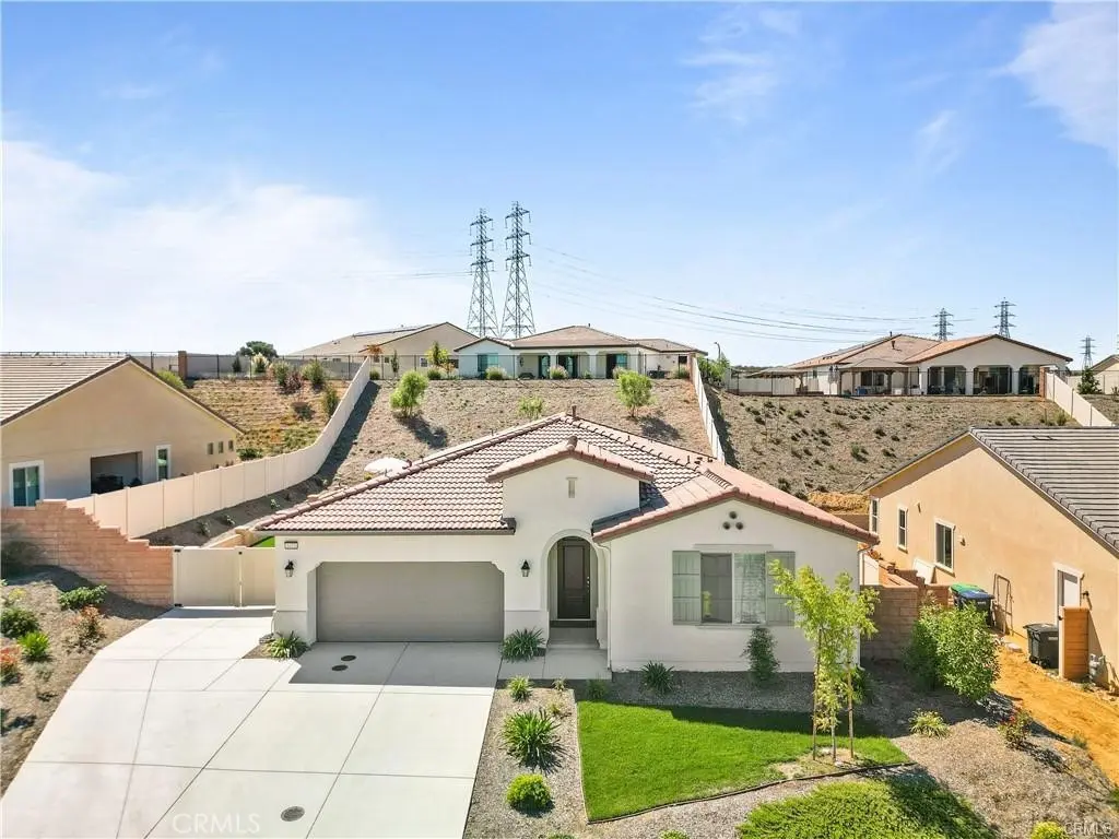 Single Family Residence for rent at 1453 Dittany Court, Calimesa, CA featuring 3 beds and 3 baths