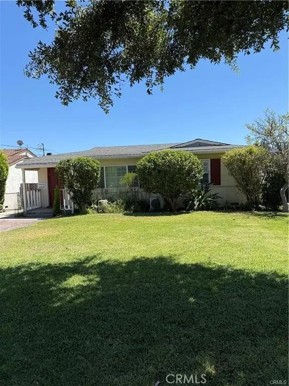 Residential Lease for rent at 9616 Val Street A, Temple City, Los Angeles County, CA featuring 2 beds and 2 baths