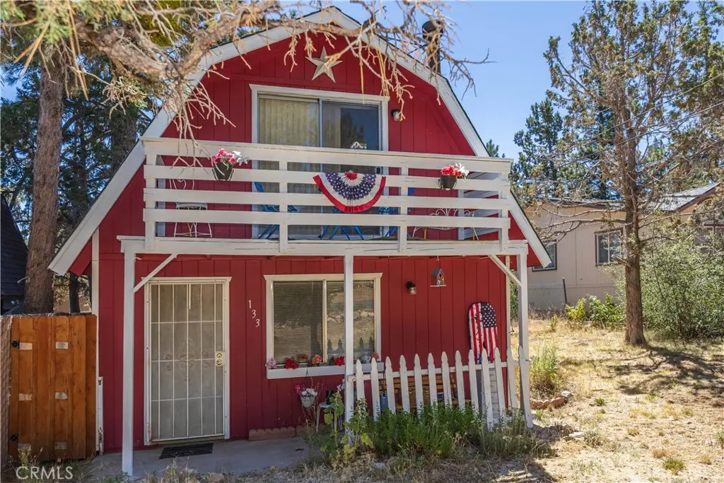 133 Holmes Lane, Sugarloaf, CA — listing photo 1
